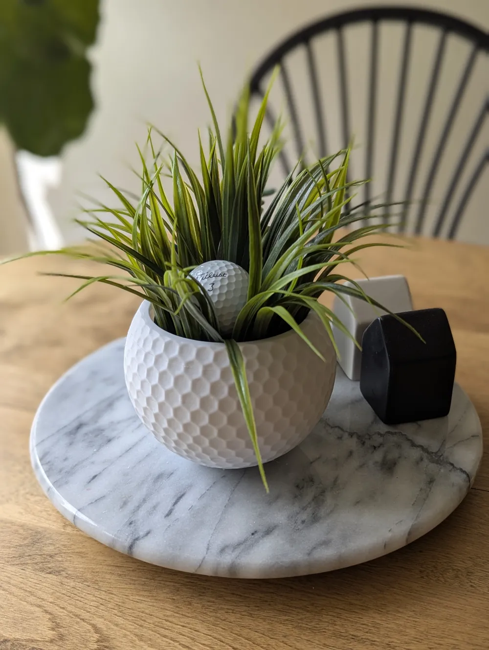 Golf Ball Planter vista 2